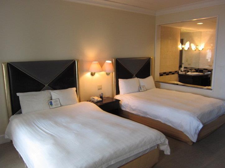 Royal Orchid Hotel Guam Tamuning Δωμάτιο φωτογραφία